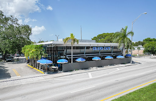 Grand Cafe Aventura - Thumbnail