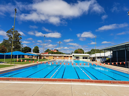 Stanthorpe Pool - Visual