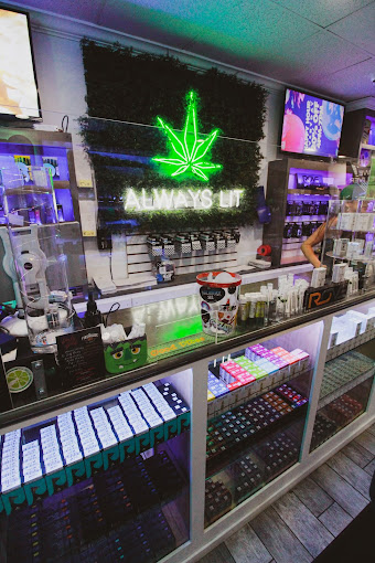 Best Marijuana Shop Weed in the Maywood area