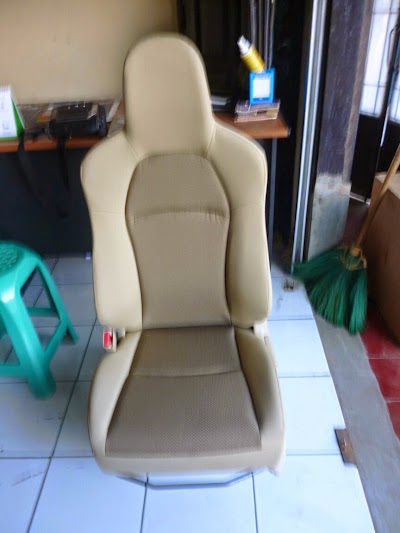 Photos of Orchid Car Interior