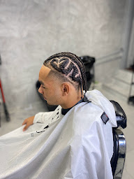 Photo n°23 de FRENCH BARBER ENGHIEN LES BAINS - COIFFEUR ET BARBIER à Enghien-les-Bains (Salon de coiffure)