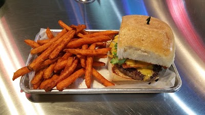 Photos of Moonie's Burger House
