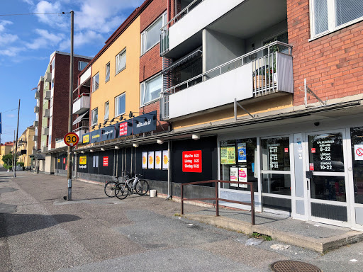 Matöppet Lövstahallen