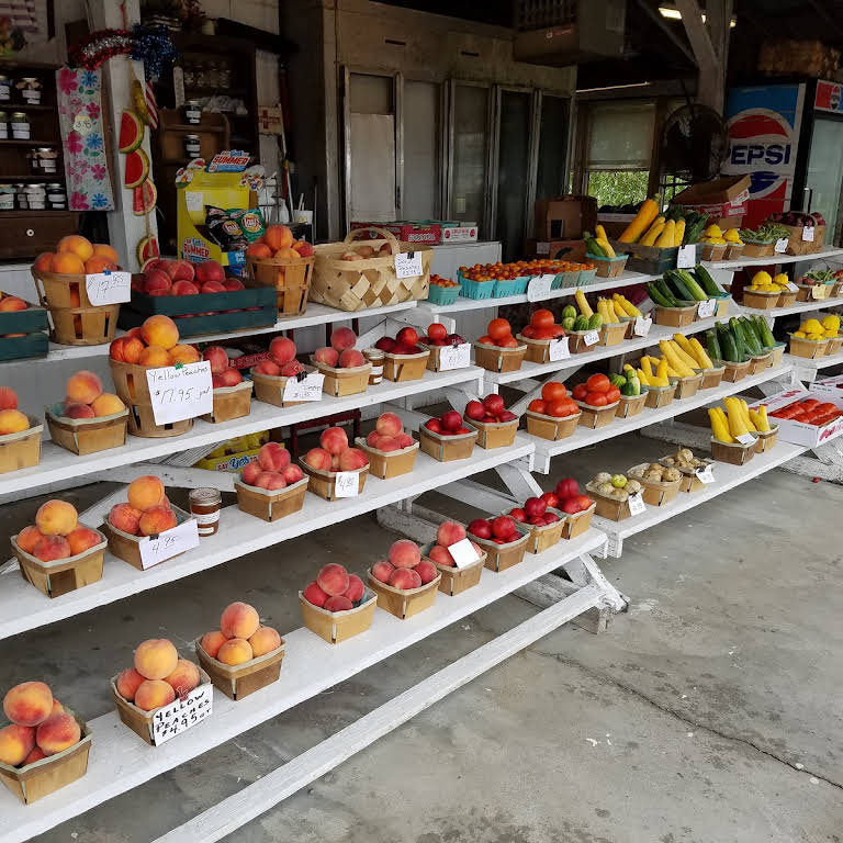 Street's Produce Farmers Market in Bridgeville