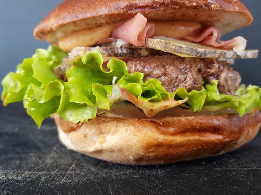 Photo 1 - Le Royal Burger