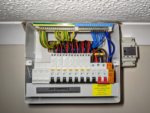 Arkell's Electrics - Visual