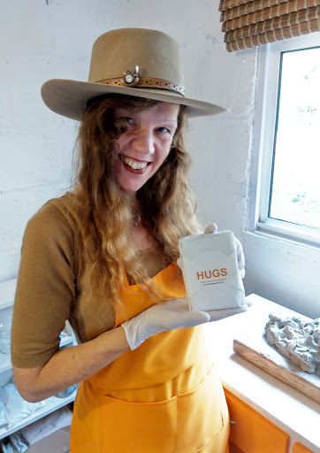 HUGSgallery