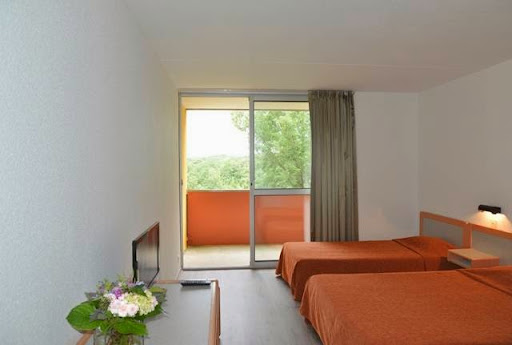Hotel Domaine de Chaussy - Thumbnail