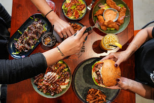 Photo n°47 de La Planque - Bar / Restaurant [Les Affranchis] à Toulouse (Restauration rapide)