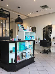 Photo n°1 de Beauty Touch Coiffure à Meyzieu (Salon de coiffure)