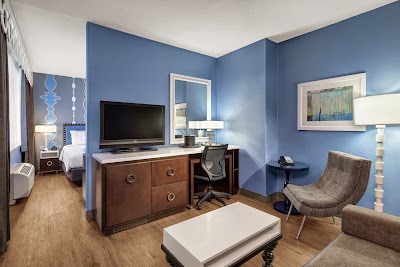 Photos of Fairfield Inn & Suites Chicago Downtown/Magnificent Mile