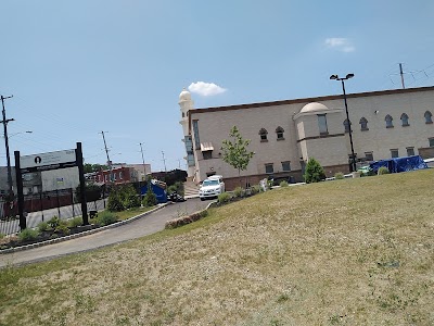 Bait-ul-Aafiyat Mosque - Ahmadiyya Muslim Community (Philly Mosque)