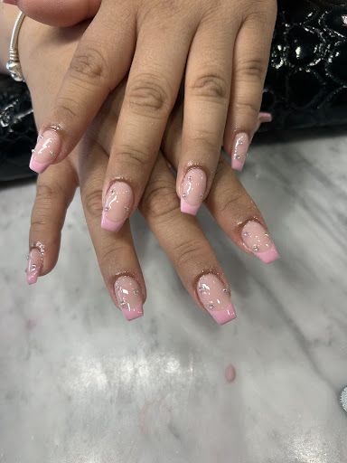 Sky Nails Benton Logo