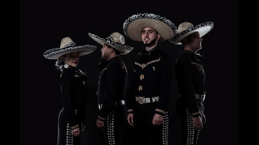Mariachi en Xochimilco CDMX "Sola De Vega"