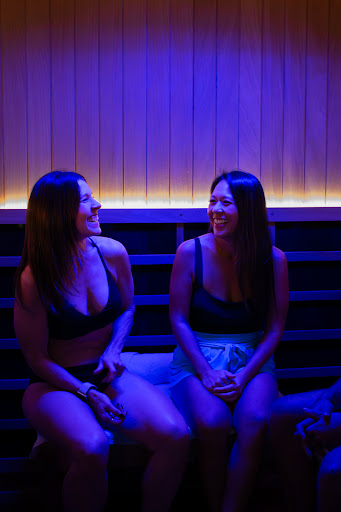 Chill. Cold Plunge // Sauna Studio