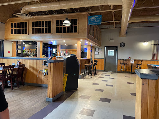 Whistler's Pub Gallery - Canada