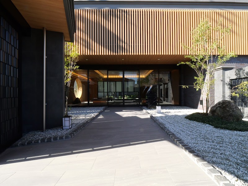 プレジオ東三国