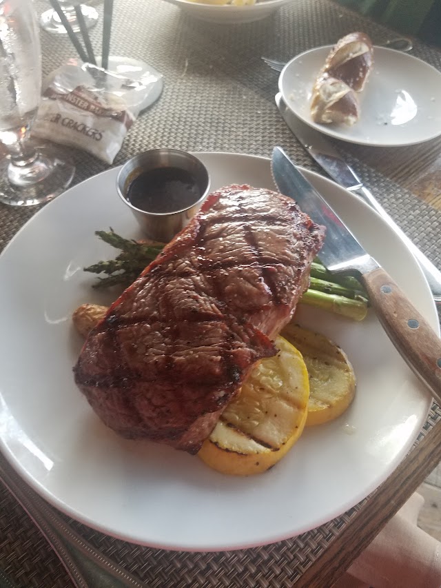 Safari Room Restaurant