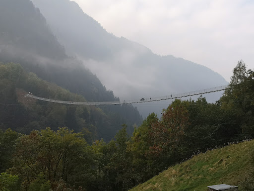 Parcheggio 1 e wc - Ponte nel cielo - Thumbnail