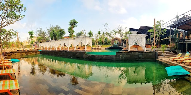 Titi Batu Ubud Club