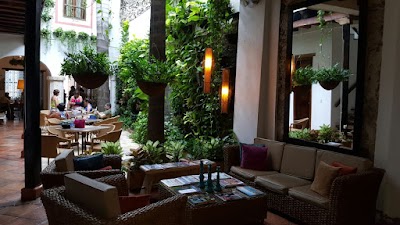 Photos of Bantu Hotel
