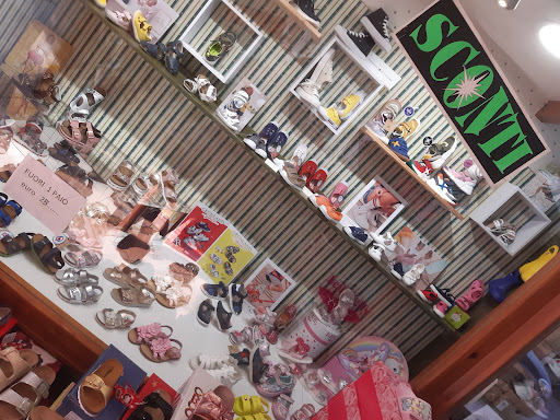 Piccoli Passi Di Santini Roberta & Enrica (S.N.C.) - Thumbnail