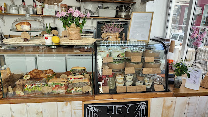 Hey Brunch & Cake
