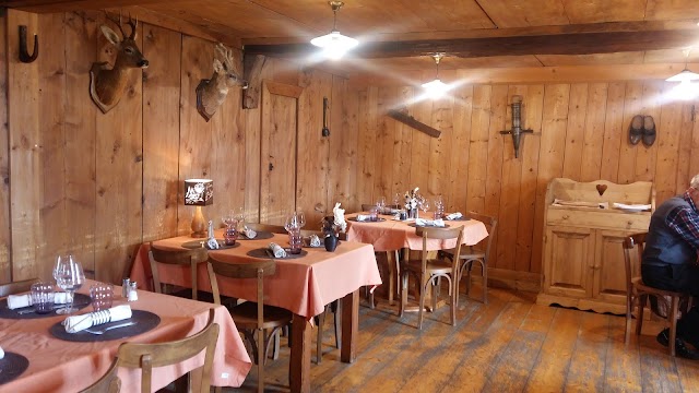 Auberge Du Charron