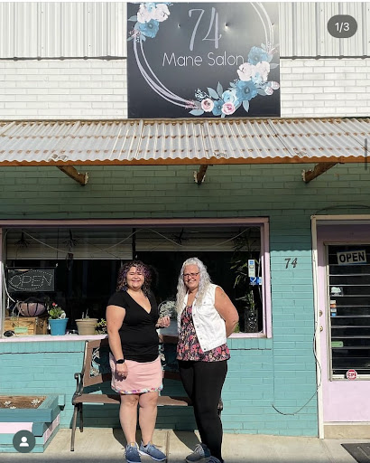 74 Mane Salon Gallery - United States