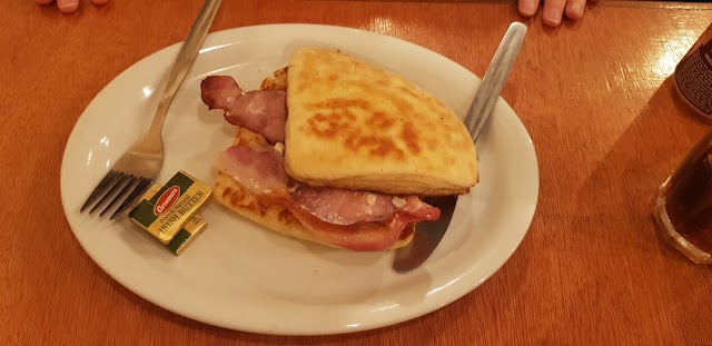 Maggie Mays Belfast Cafe Castle Street