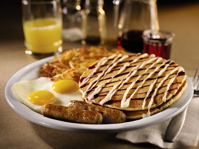 Photos of Denny's Pinares