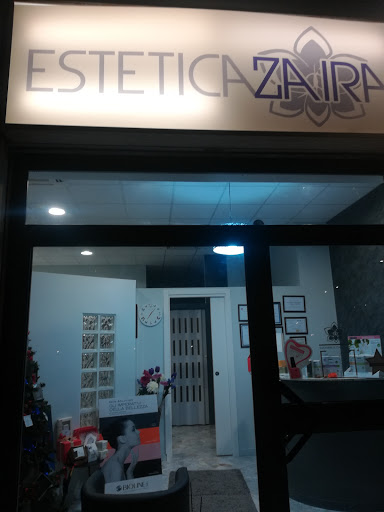 Zora Beauty Specialist - Thumbnail