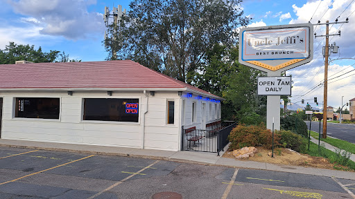 Uncle Jeffi's - Visual