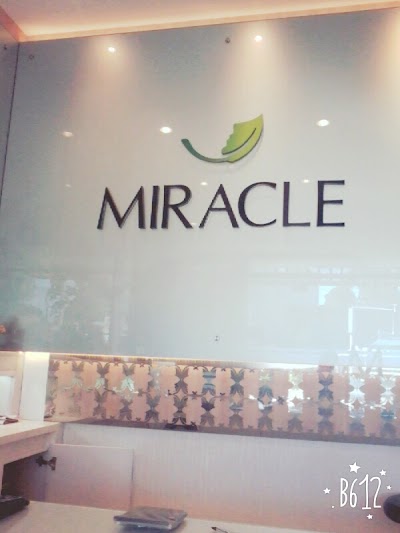 Photos of Miracle Aesthetic Clinic Lombok