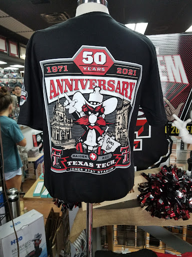 Red Raider Outfitter- Broadway - Thumbnail