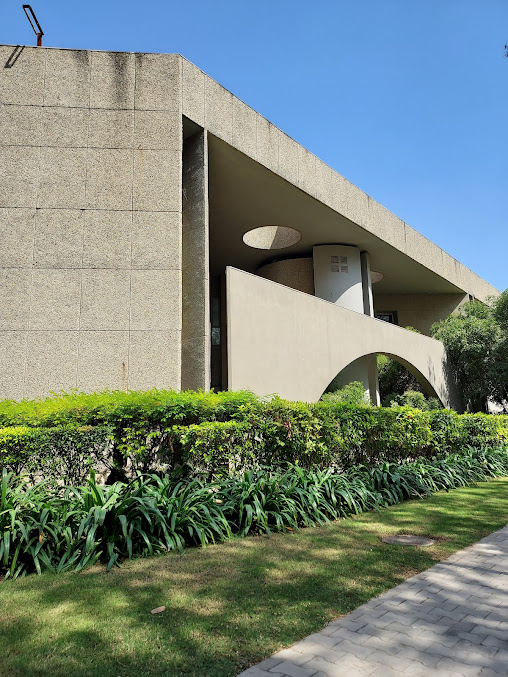 Af1qipp0vx7swfvcmdach Fv4mhub3ywxj94z5tweflq=s677 K No