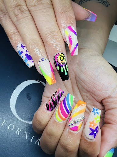 California Nails in Southern MD - Thumbnail