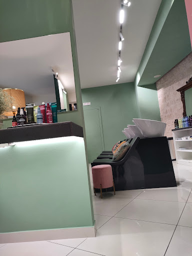 L'Amoury Beauty Lab #Parrucchiere Unisex Modica #Parrucchiere Uomo Donna #Barber Shop #Aveda #Hair Stylist #Hair Trend - Thumbnail