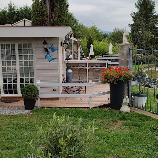 Photo de Camping Ariège Parc Audinac les Bains / Camping Ariege Pyrenees avec piscine à Montjoie-en-Couserans (09200)