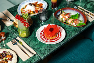 Photo n°38 de Le Groov’ / Eat , Vibe & Smoke à Sevran (Bar lounge)