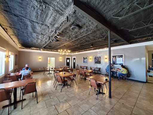 Arroyo Grill - Visual