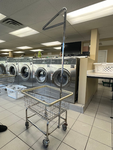 PJ's Laundromat