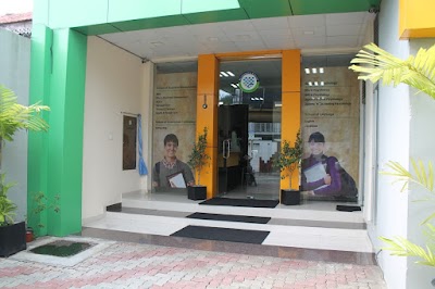 Photos of Metropolitan College