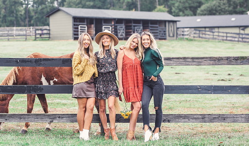 Julie's Boutique - Thumbnail