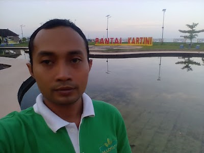 Photos of KOLAM IKAN PANTAI KARTINI