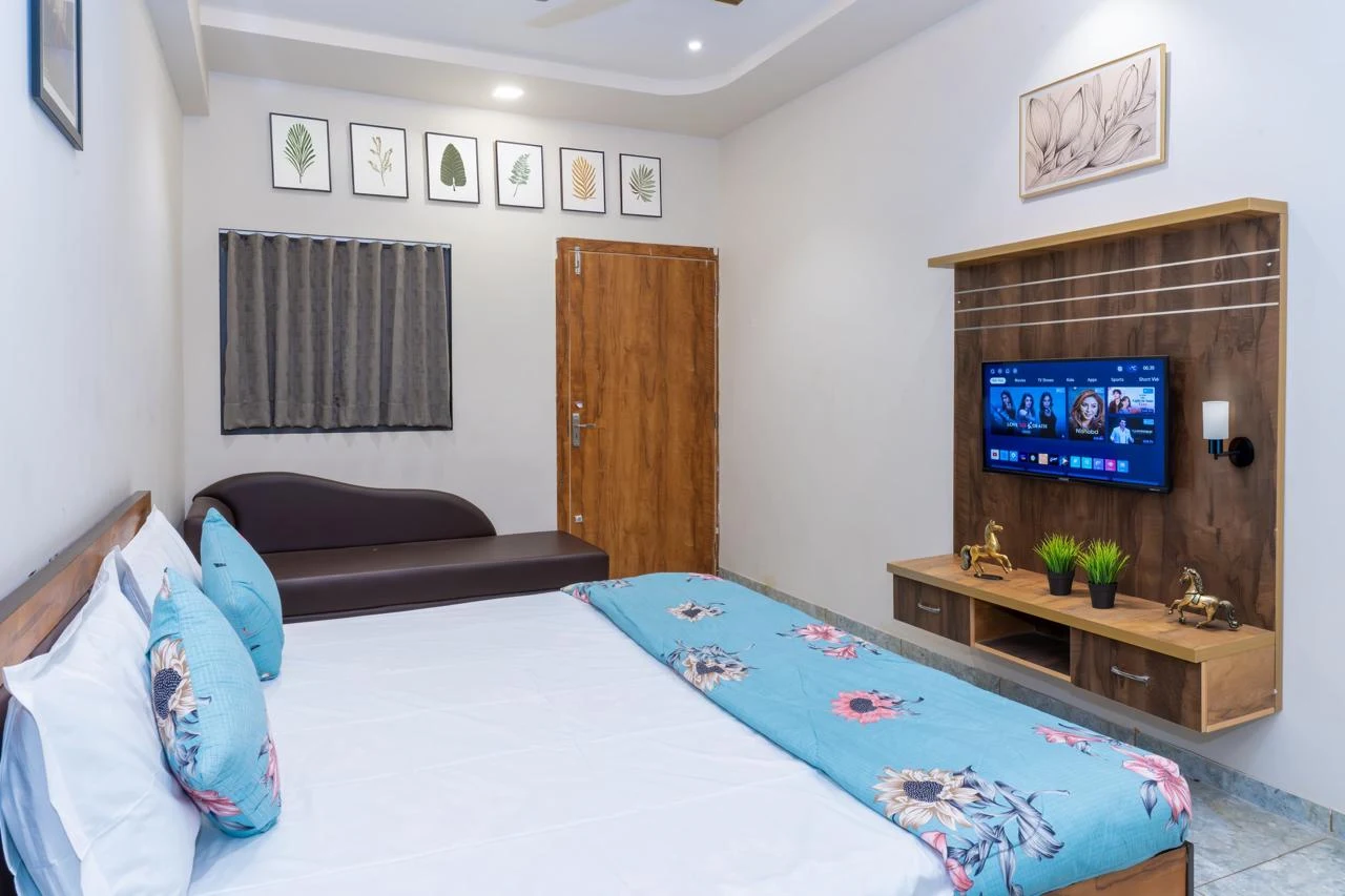 Hotel Yash