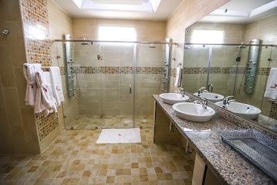 Photos of F&eacute;nix Aparta Hotel