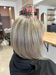 Photo n°15 de Toustyles Coiffure à Corcieux (Salon de coiffure)