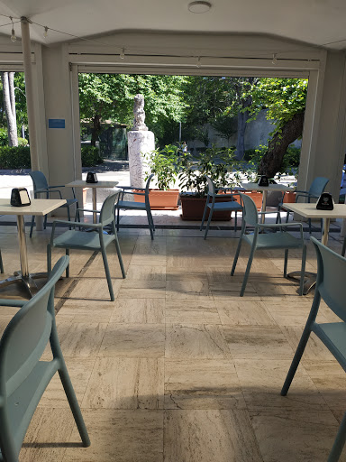 Peripatos Cafè - Visual