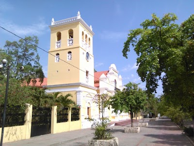 Photos of iglesia Catedral De Azua